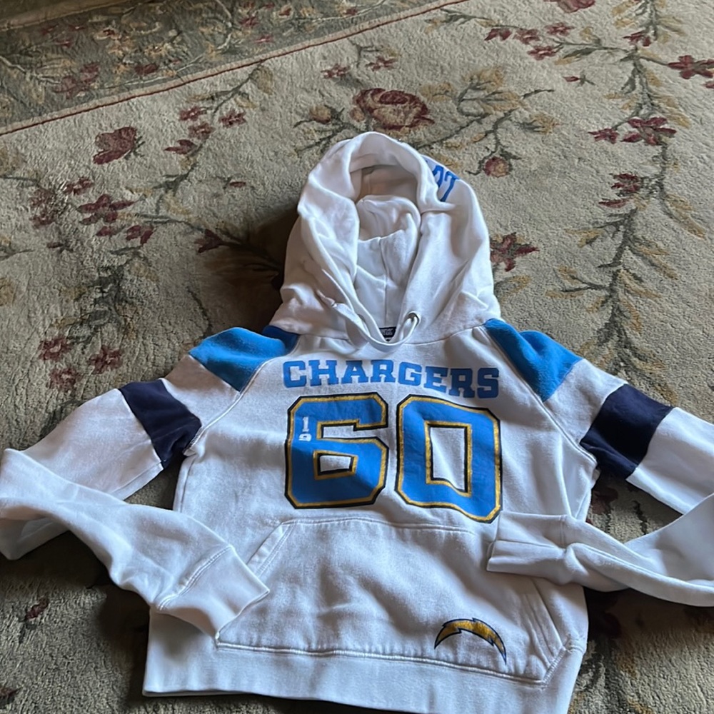 VS PINK cropped Chargers hoodie